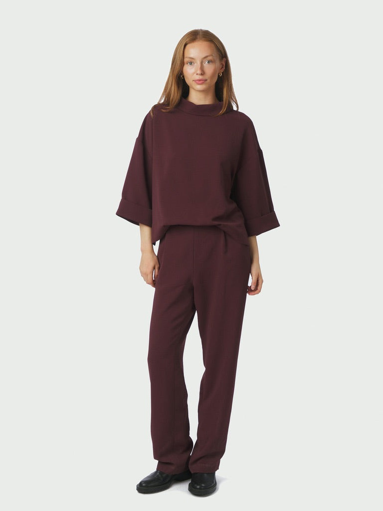Arlo Crepe Jumpsuit - Burgundy