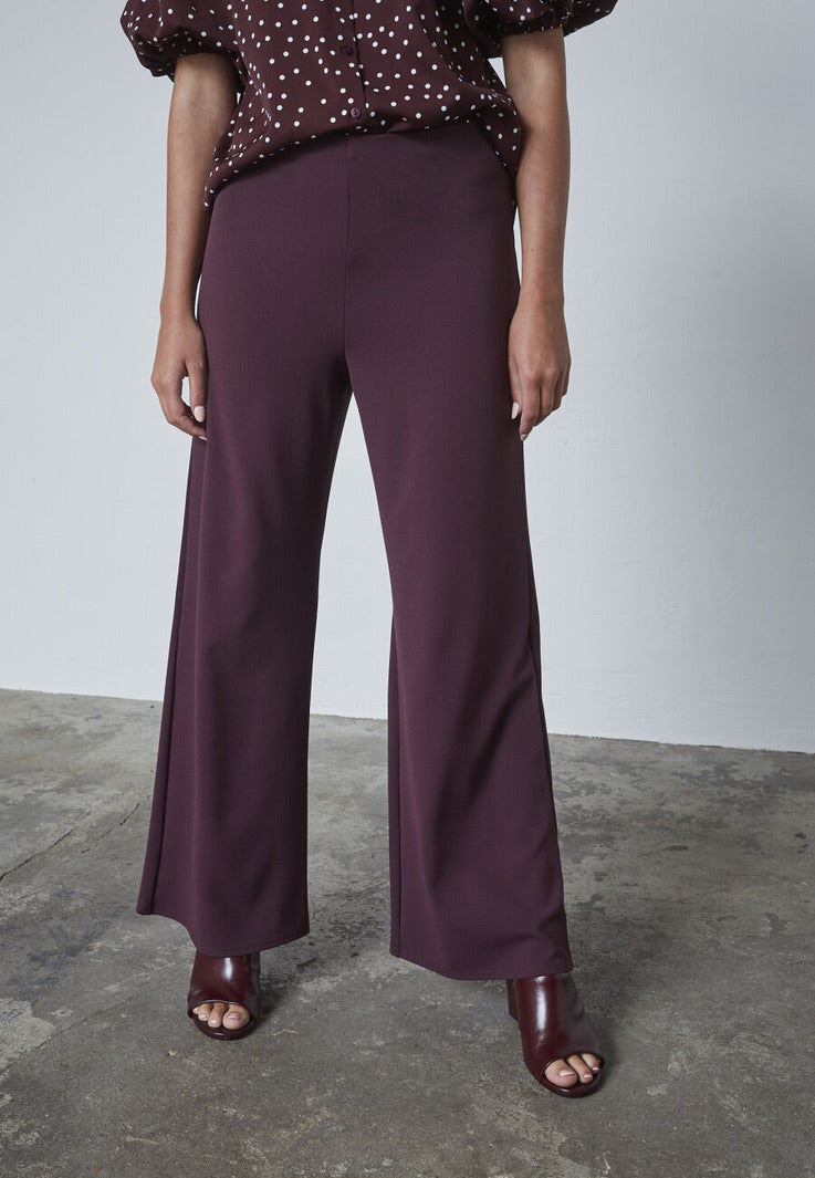 Glut Pants - Deep Burgundy