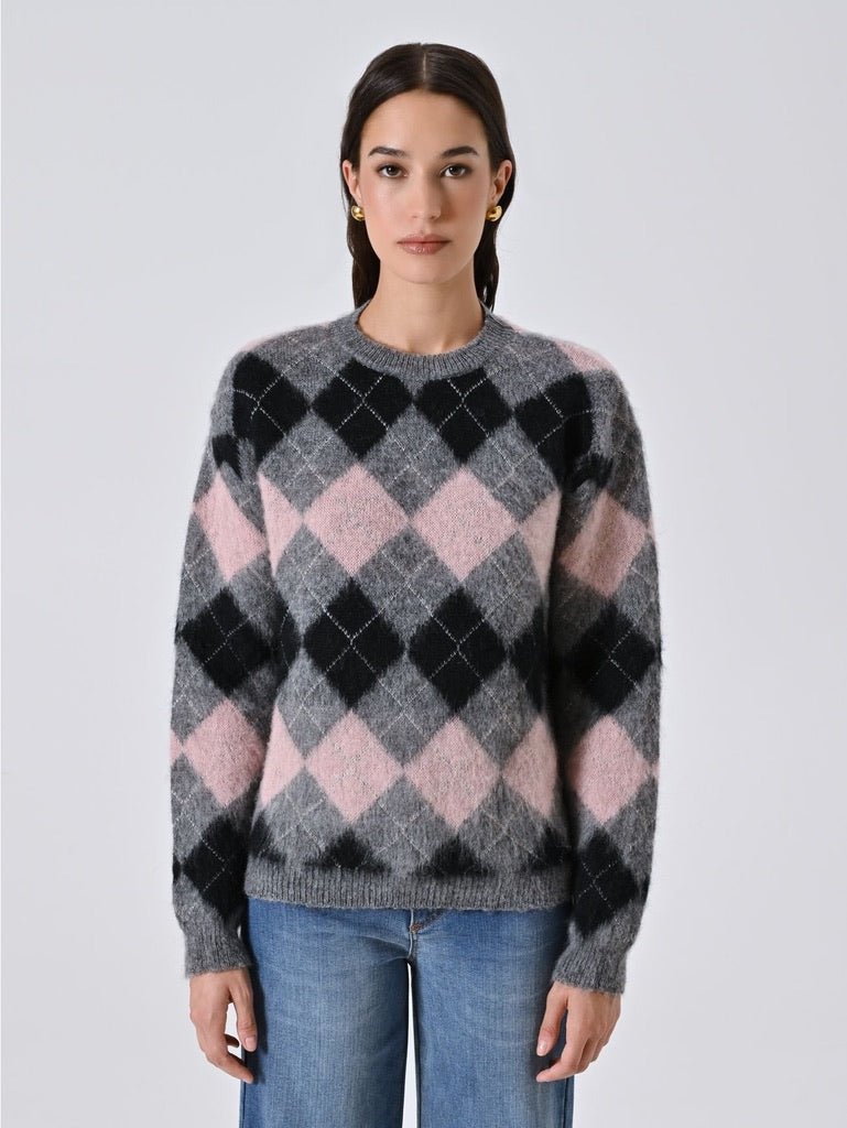 Diamond-patterned plush sweater