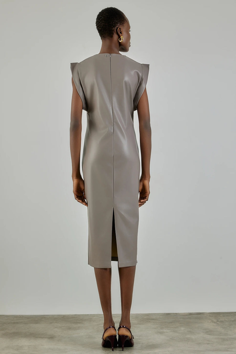 Midi sleeveless leather look dress