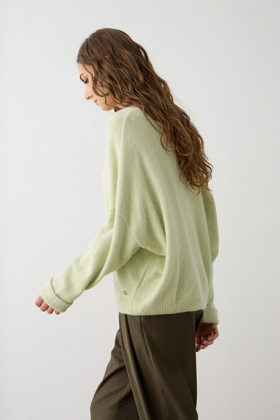 Relaxed Angora Knit - Pastel Green