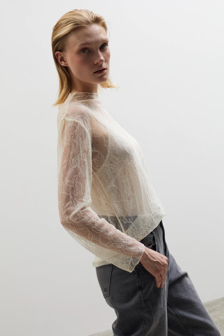 See through blouse with lace - Ivoire