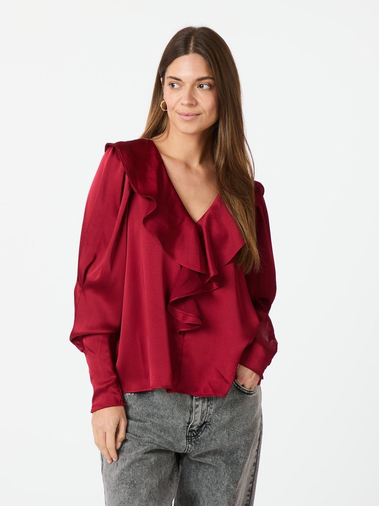 Sandie Sateen Blouse Wine