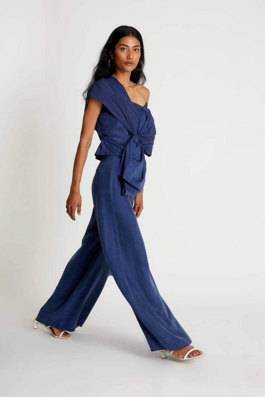 Navy blue wide leg pants