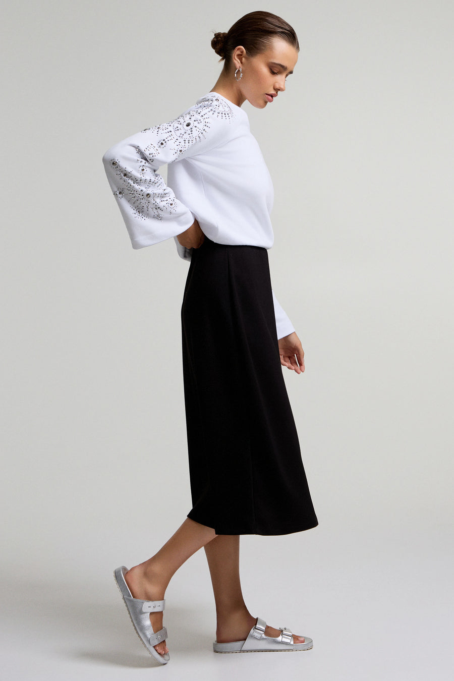 Midi high-waisted skirt