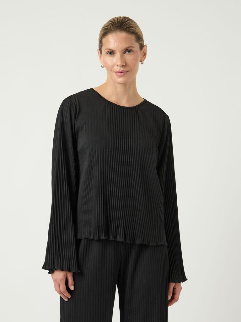 YASAlisa LS Top Black
