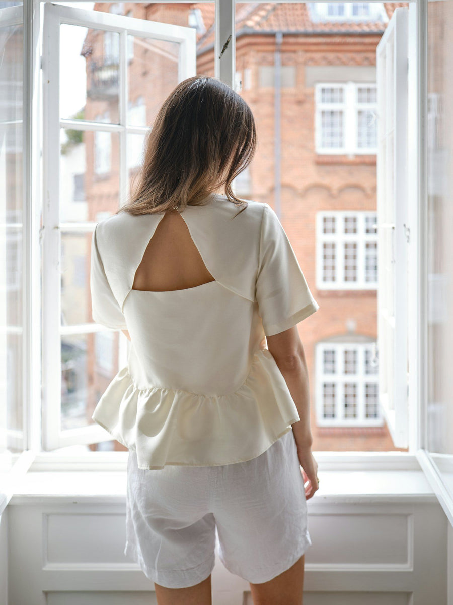 Alva Dull Satin Blouse
