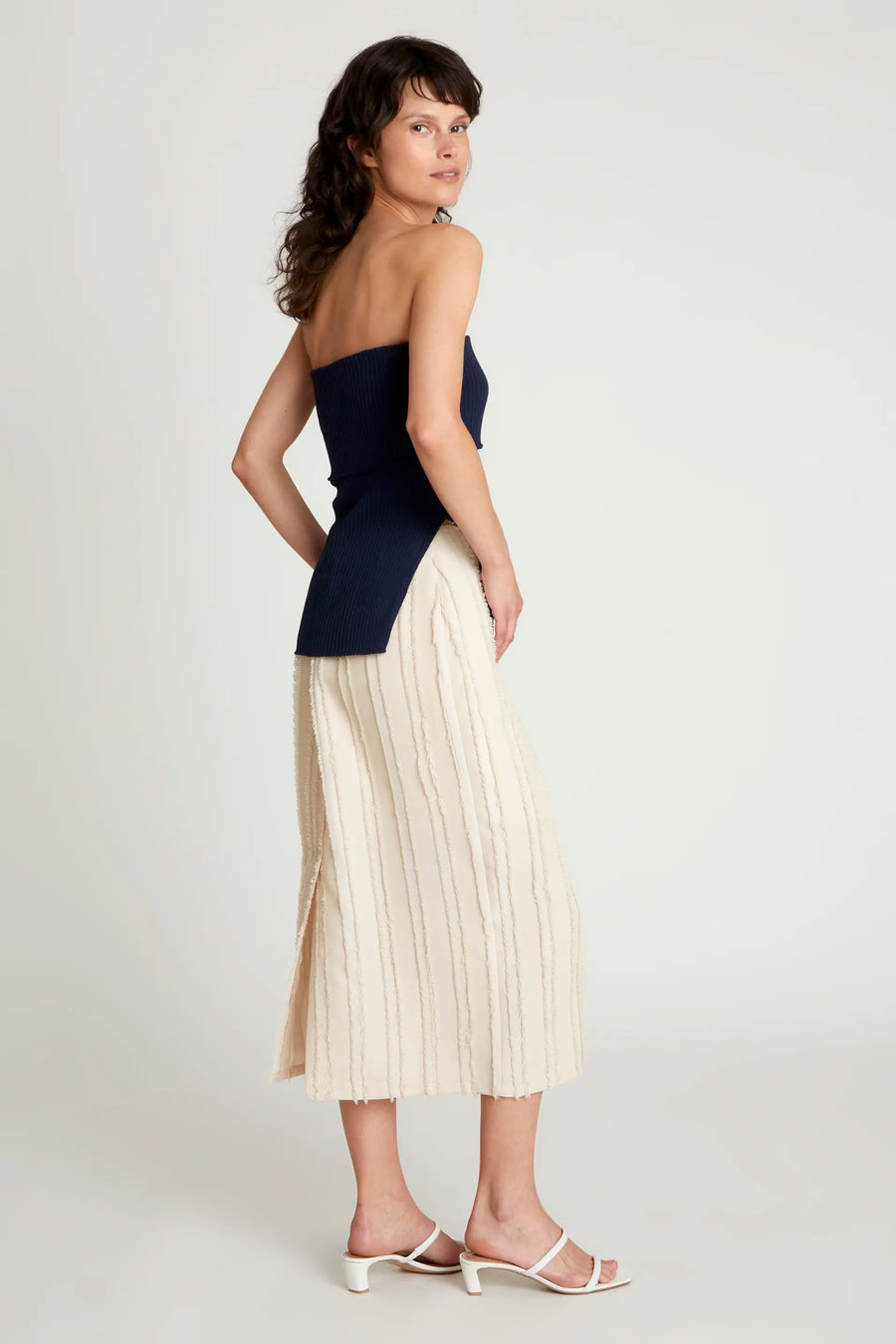 Blue strapless ribbed knit top