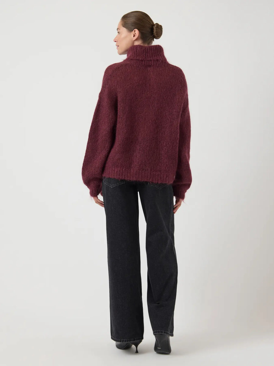 YASLambi LS Knit Pullover
