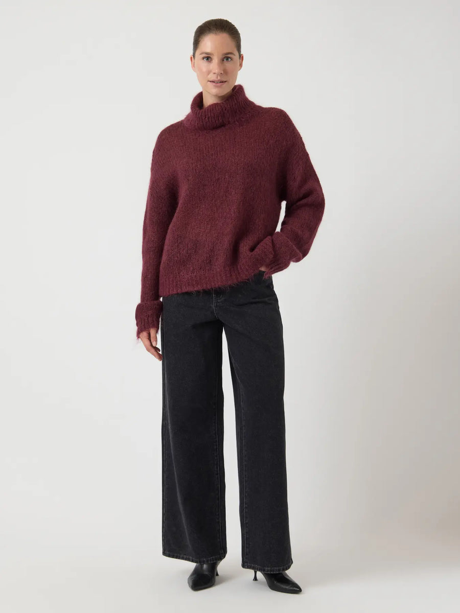 YASLambi LS Knit Pullover