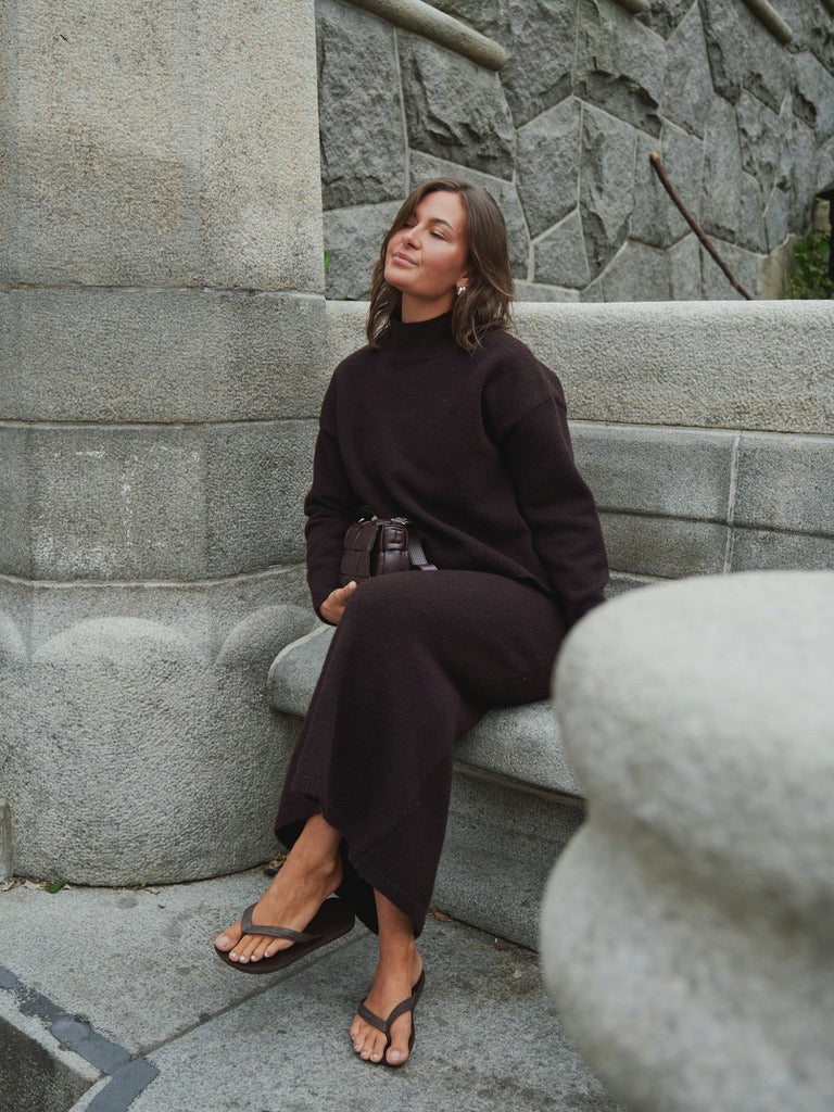 Paulina Knit Blouse - Dark Brown