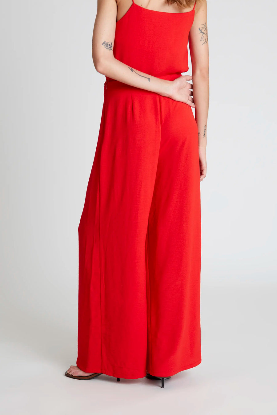 Red wide-legged long pants