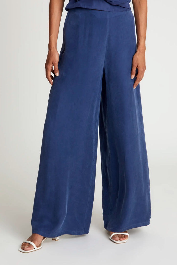 Navy blue wide leg pants