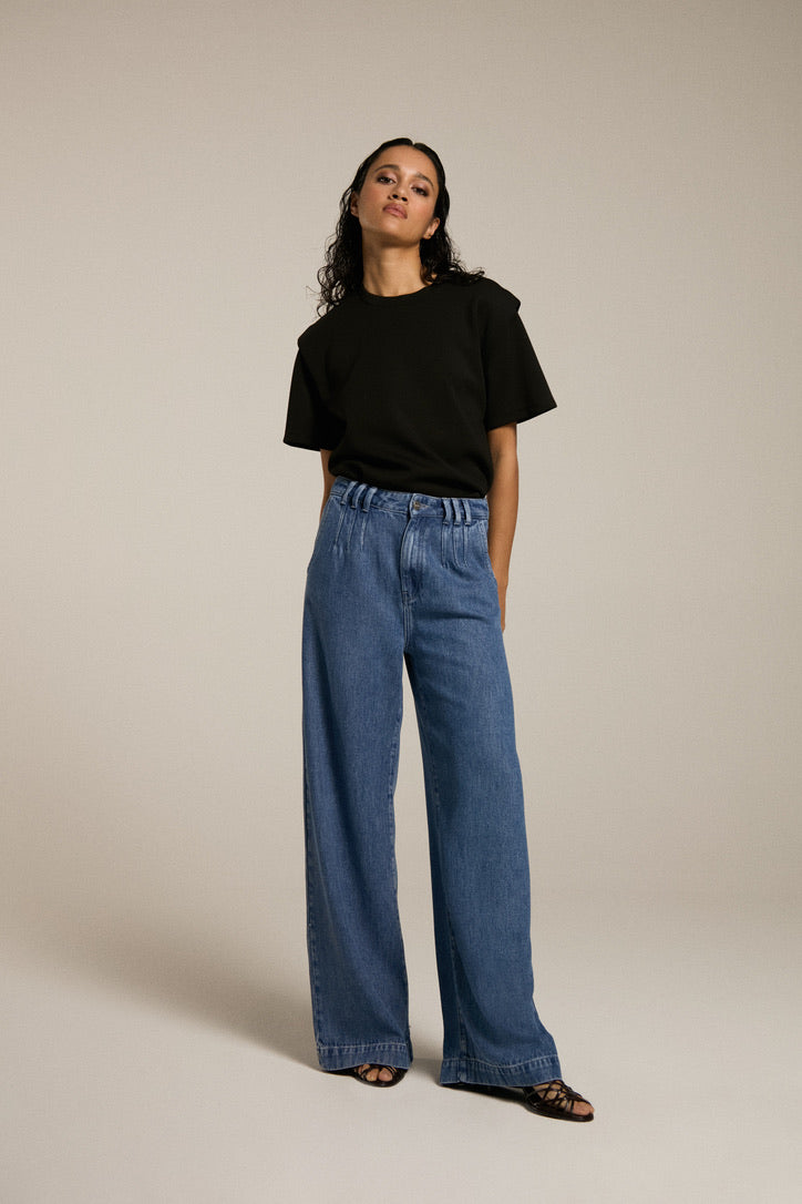 Flowy Palazzo Jeans With Pleats