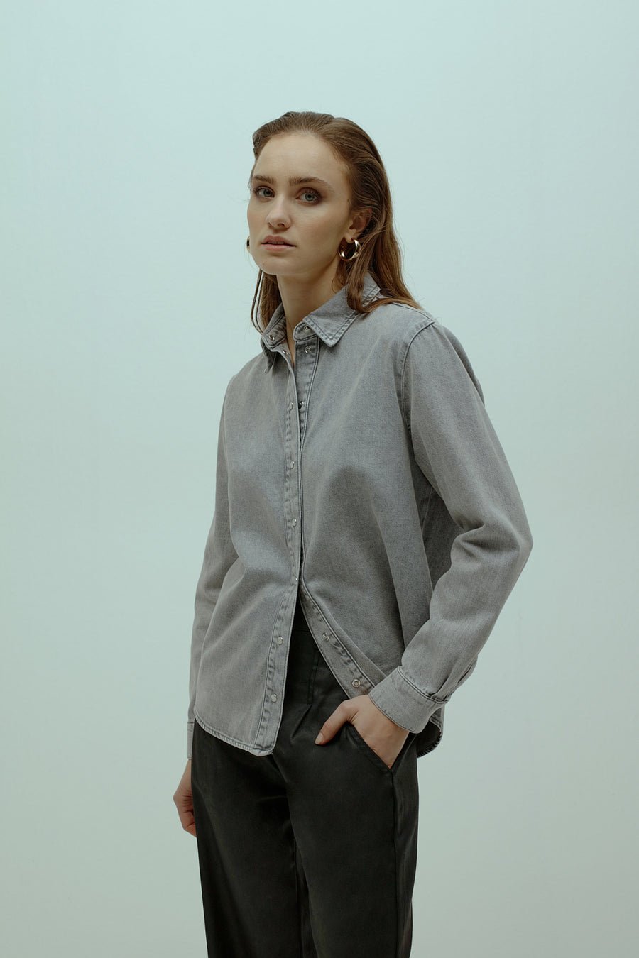 Flowy Coated Pleated Jeans