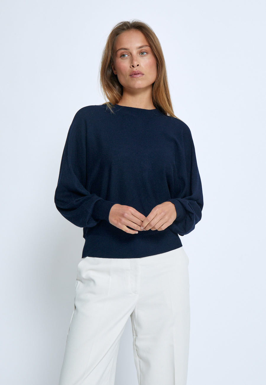 MSDana Pullover - Black Iris Solid