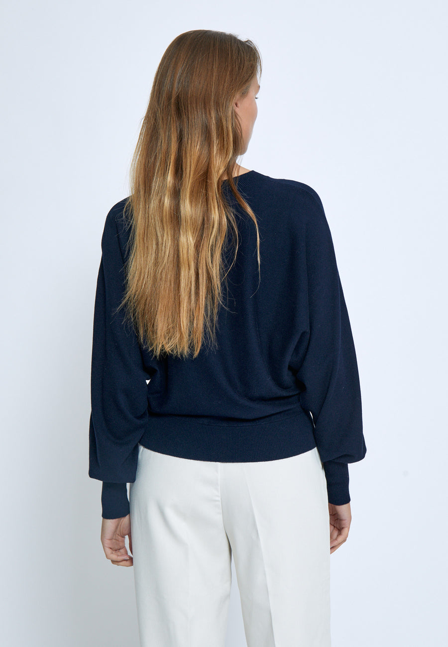 MSDana Pullover - Black Iris Solid