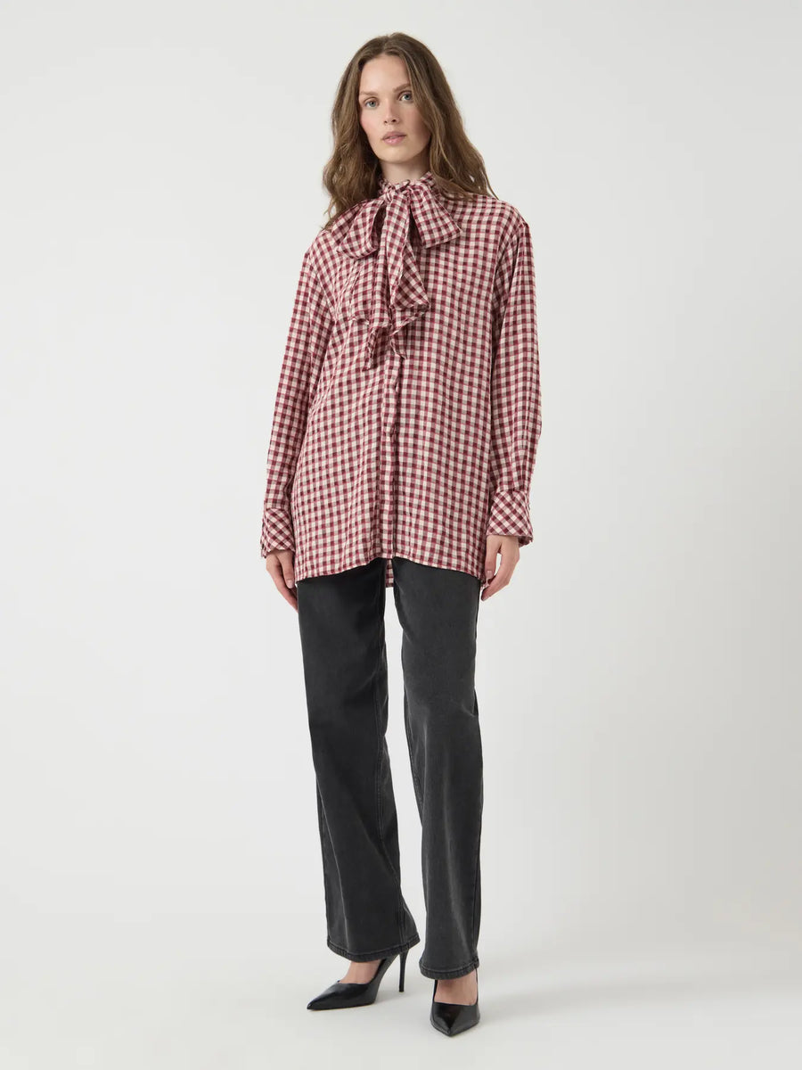 YASCarlso LS Shirt